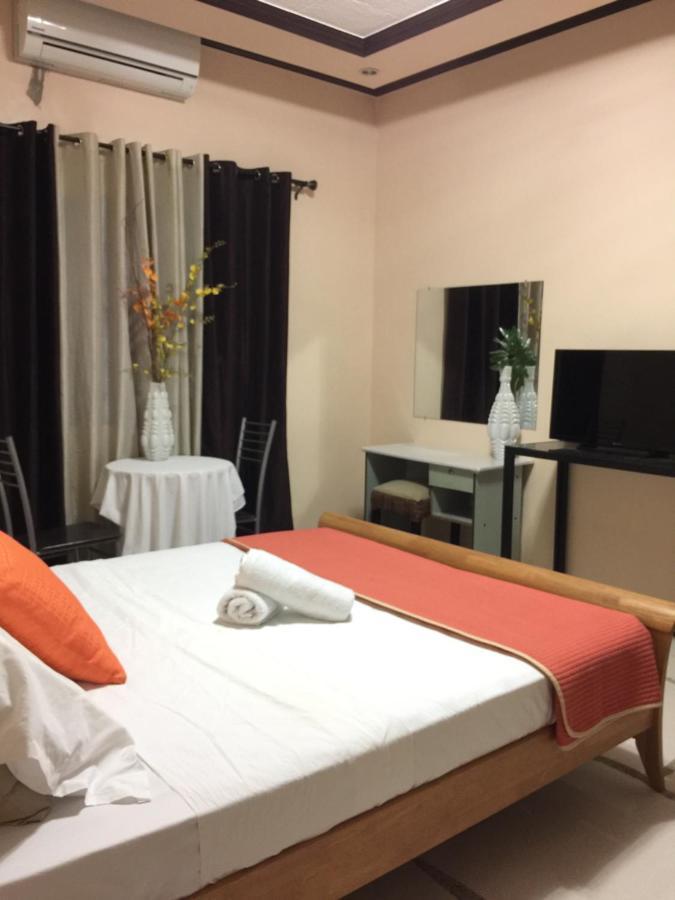 Villa Angelica Resort Alaminos Exteriör bild